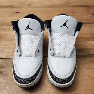 Jordan 3 Dark Iris